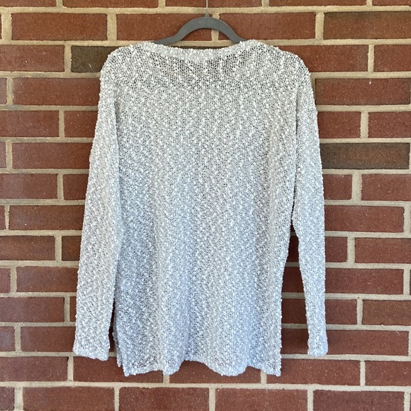 Aeropostale Silver Sweater - Picture 11 of 12
